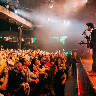 bandas-indie-espanolas-cabeza-cartel