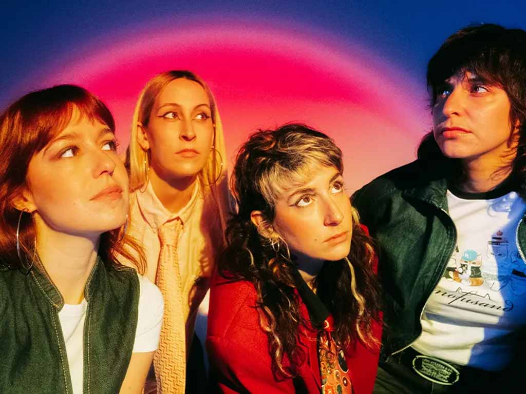 Portada del disco Donde nada es para tanto de Ginebras, banda de indie pop español