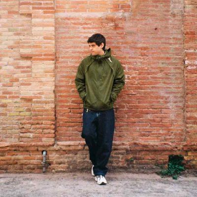 Hanz Ruiz presenta Tu Mirada, tercer adelanto de su álbum debut con influencias de indie rock noventero y britpop